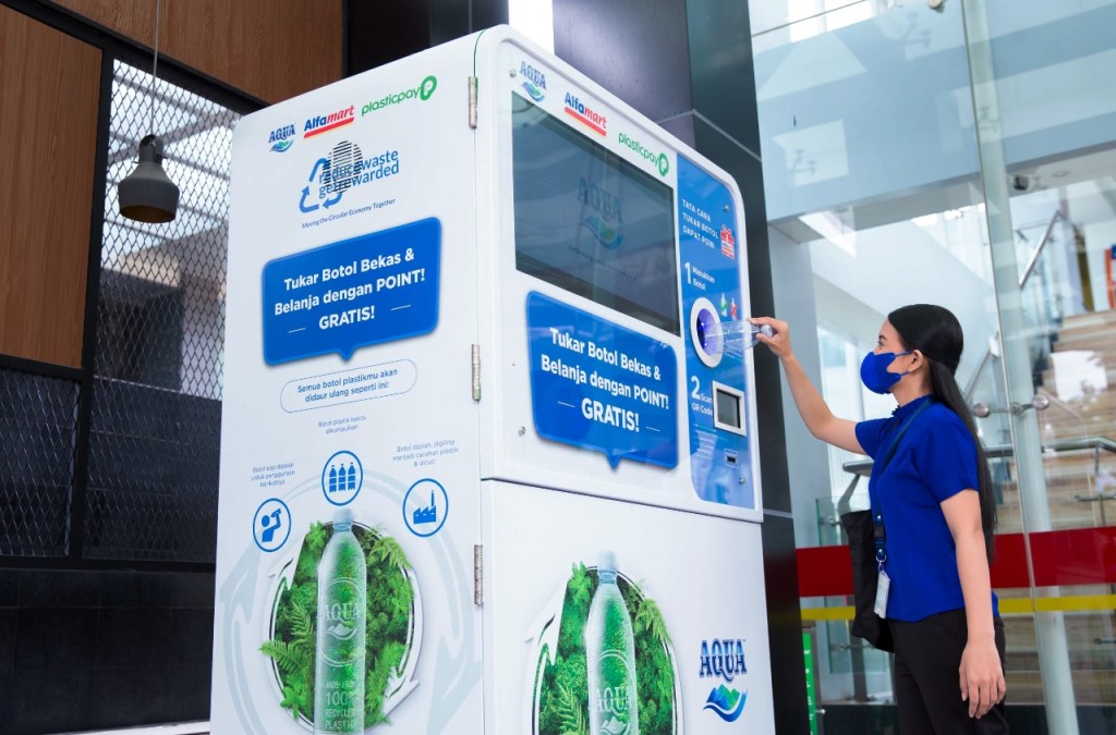 Bijak Kelola Sampah Plastik, Begini Cara Menggunakan Reverse Vending